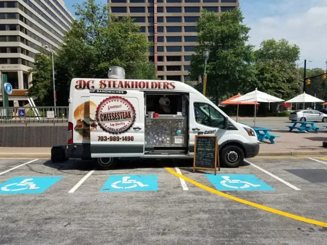 DistrictBites food truck event